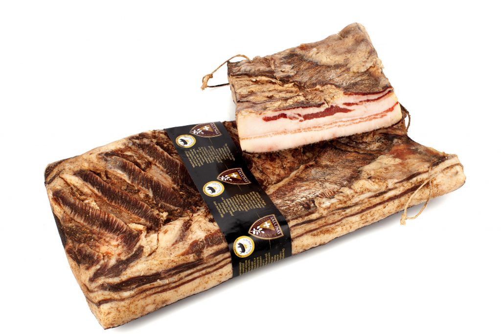 pancetta tesa di suino nero pugliese